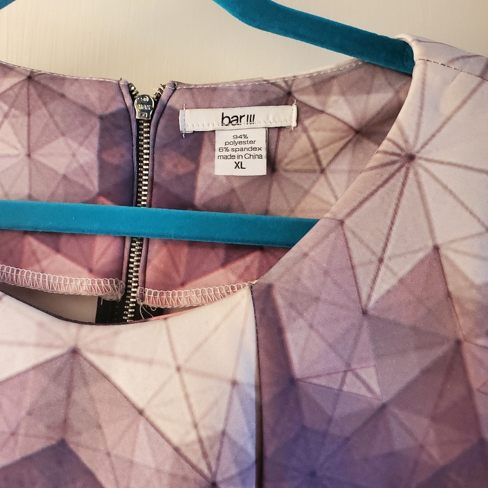 Purple kaleidoscope dress - Picture 2 of 3